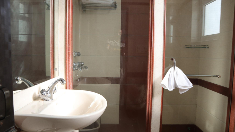 Bathroom, VENUS.HOTEL, Sahibzada Ajit Singh Nagar