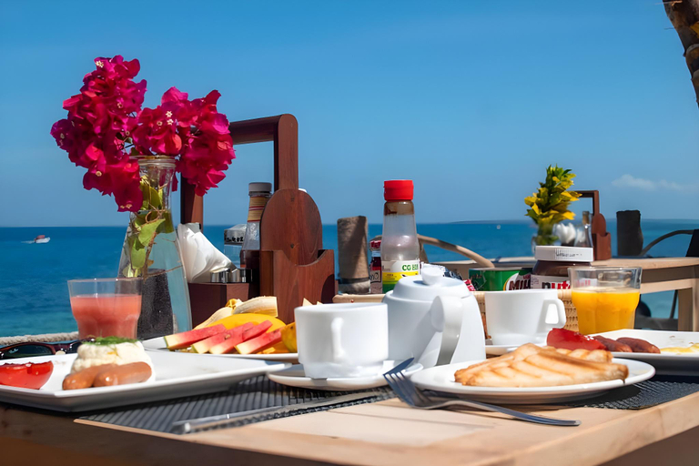Food & Drinks, Kusini Beach Bungalows, Kusini