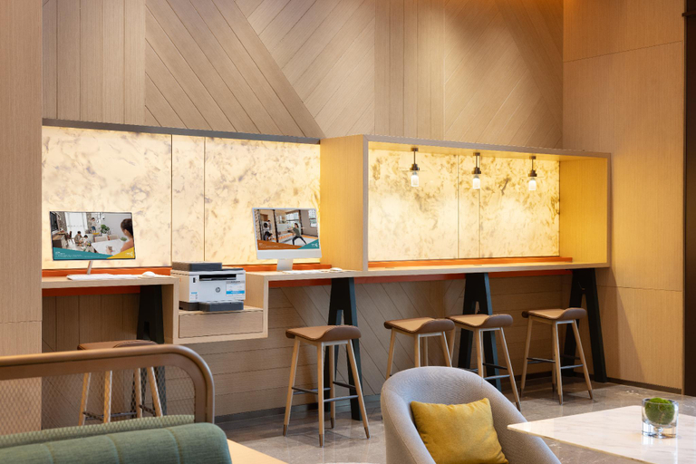 Food & Drinks 4, Home2 Suites By Hilton Guangzhou Baiyun Airport West, Guangzhou