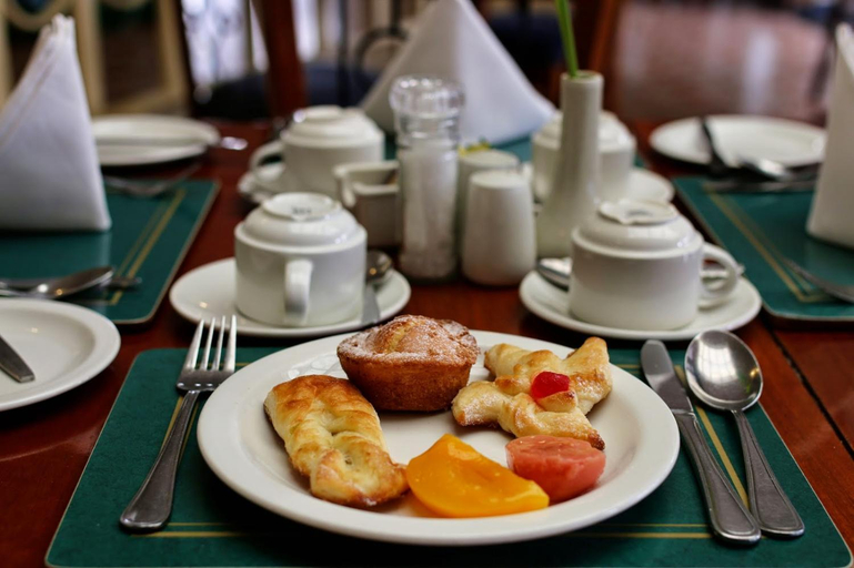 Food & Drinks 5, Sunbird Lilongwe, Lilongwe City
