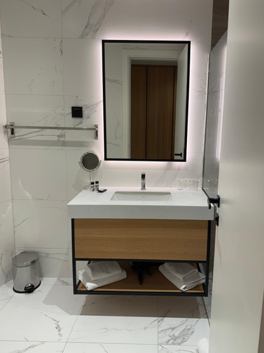 Bathroom 5, Hotel Ponta Plaza Conference & Spa