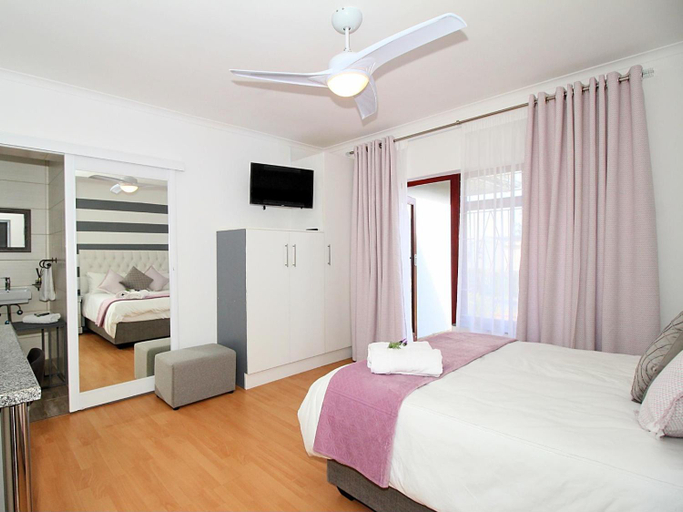 Others 4, Glennies Guesthouse, City of Cape Town
