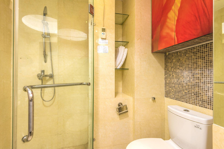 Bathroom 3, Orange Guangzhou Grand Continental Service Apartment Branch, Guangzhou