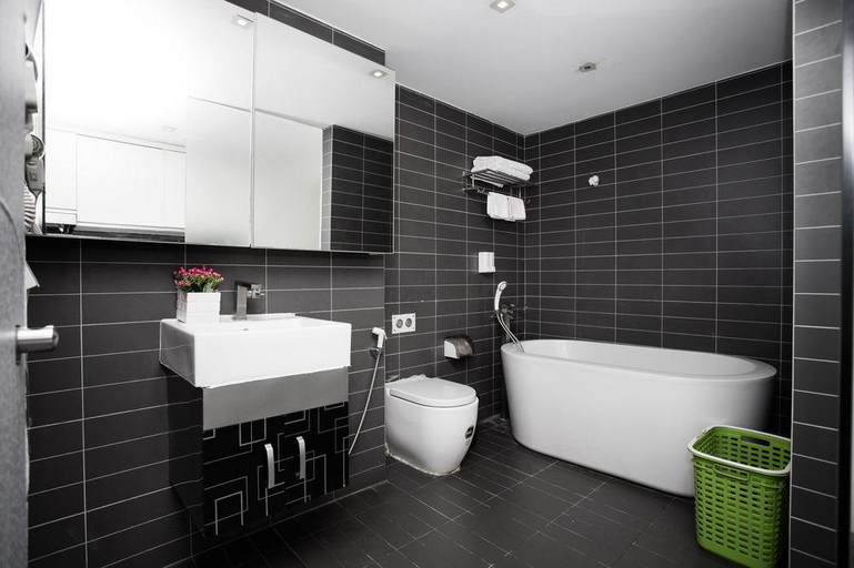 Bathroom 3, Mihua International Apartment, Guangzhou