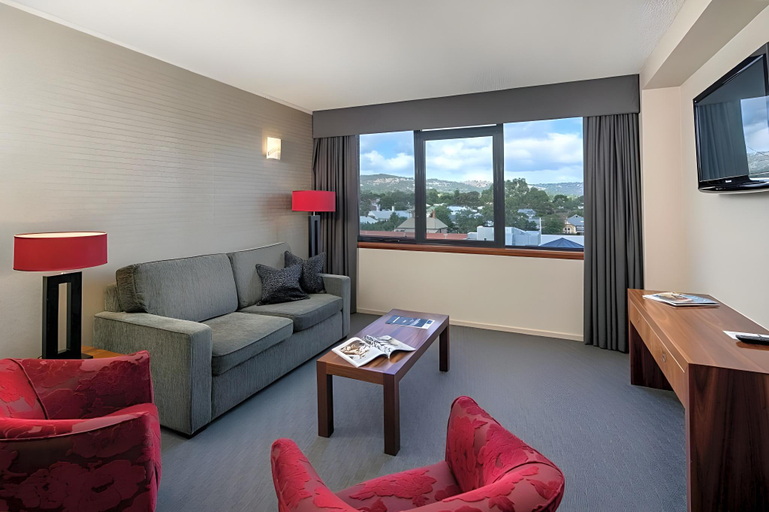 Others 5, Arkaba Hotel, Adelaide