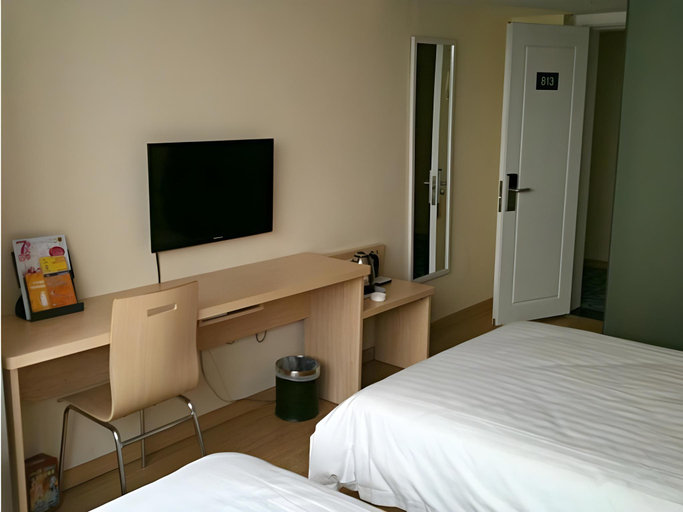 Bedroom 5, 7 Days Inn Taicang Shaxi Ancient Town, Suzhou