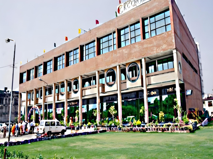 Exterior & Views 1, Hotel K.C. Cross Road, Chandigarh