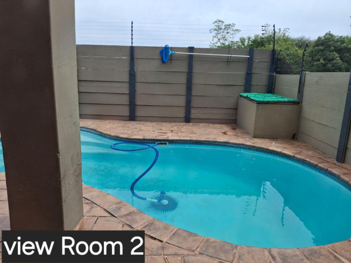 Others 4, Christa's Place 899, City of Tshwane