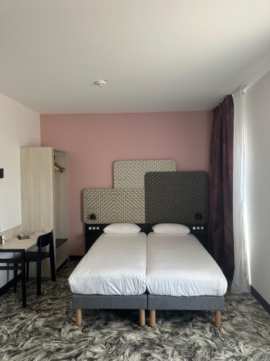 Bedroom 3, B&B HOTEL PERPIGNAN Nord Aeroport, Pyrénées-Orientales