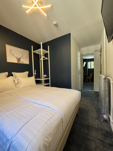 Bedroom 2, Hotel Genepi, Alpes-Maritimes