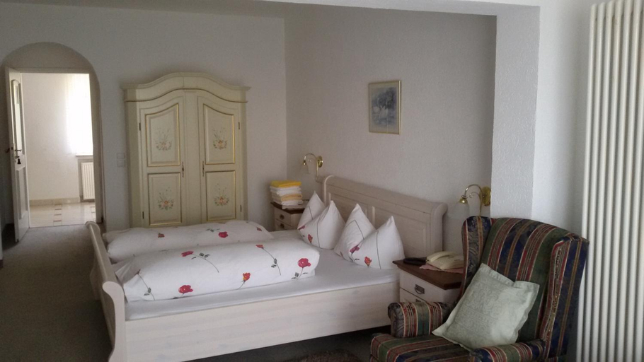 Bedroom 2, Hotel Schlossgarten, Marburg-Biedenkopf