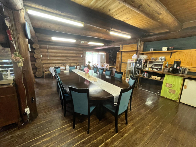 Food & Drinks, Canadian Village Goryu, Hakuba