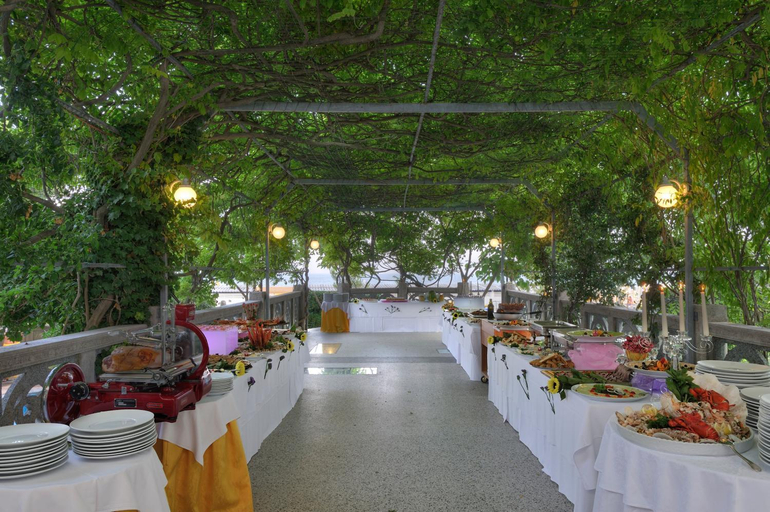 Food & Drinks 3, Grande Albergo Marin, Udine