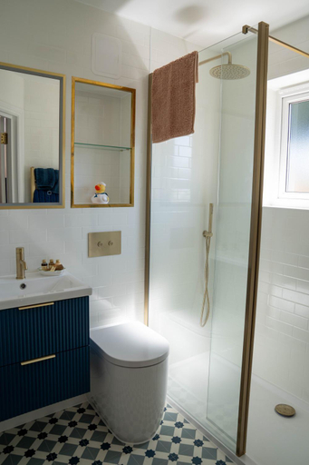 Bathroom 3, Chevrons Living, Hampshire