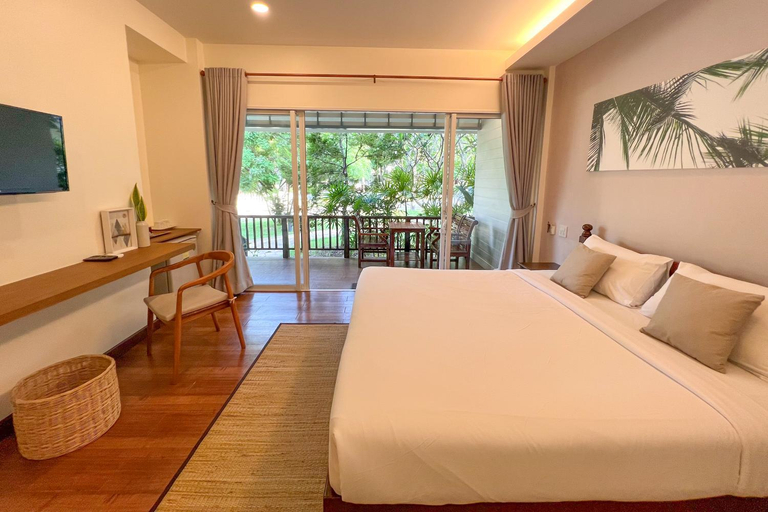 Bedroom 3, Nisasiri Boutique Resort, Laem Sing