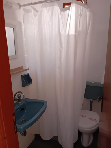 Bathroom 4, Φiloxenia Apartments, Attica