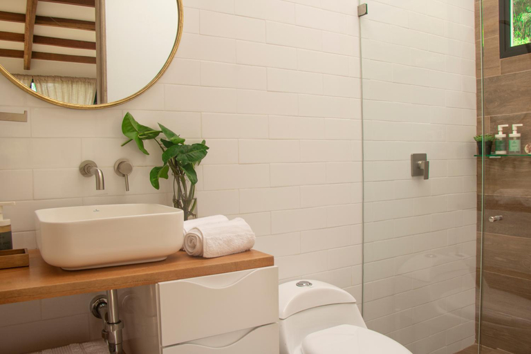 Bathroom 4, Senda Terramia, Santa Marta (Dist. Esp.)
