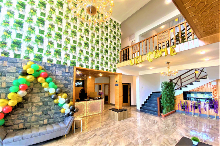 Public Area 5, Kashmir Holiday Resort, Srinagar