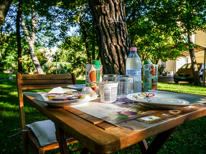 Food & Drinks 5, Villa Bellini, Ferrara