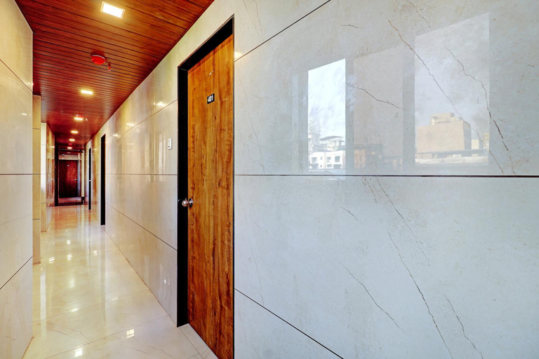 Public Area 2, Prince Nx, Thane