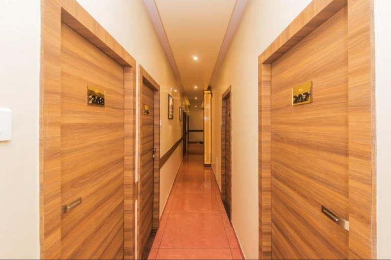 Public Area 1, Hotel Aster, Mumbai Suburban