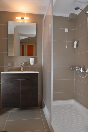 Bathroom 4, Irini, Crete