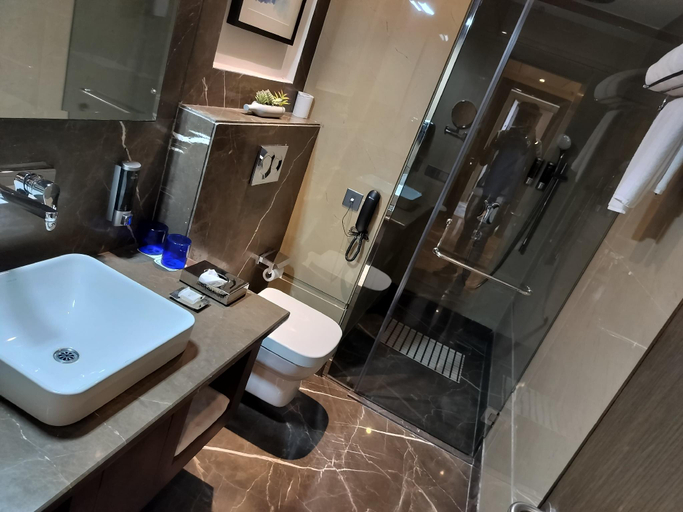 Bathroom 4, Fortune Park, Aligarh - Member ITC Hotels' Group, Aligarh