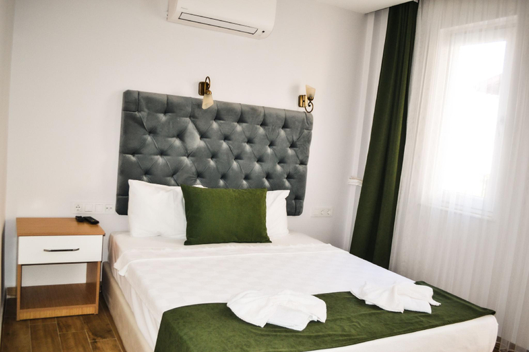 Bedroom 3, Kent Otel, Fethiye