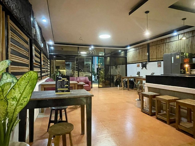 Food & Drinks 3, Trail Inn - Puerto Princesa City, Puerto Princesa City