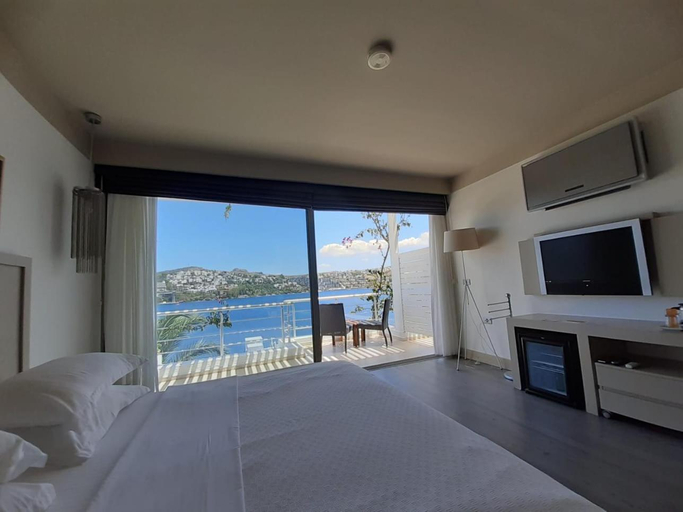 Bedroom 2, Bilkent Casa Costa Hotel, Bodrum