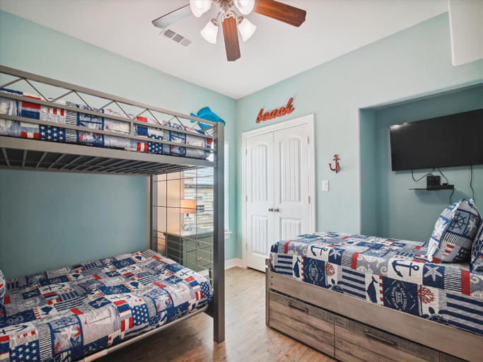 Bedroom 3, Adventure Awaits, Galveston