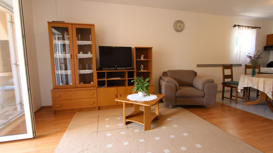 Others 4, Apartments Vrbovcan, Malinska-Dubašnica