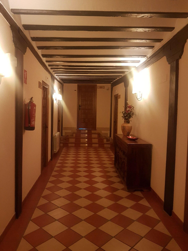 Public Area, Hostal El Meson, Guadalajara