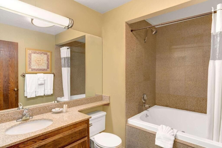 Bathroom 4, Provo River Inn, Utah