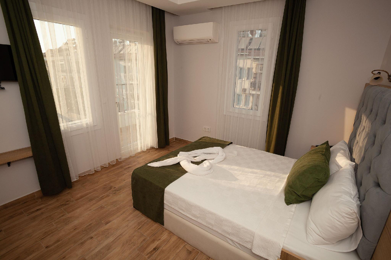 Bedroom 2, Kent Otel, Fethiye