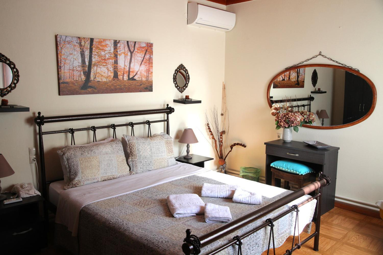 Bedroom 2, Hotel Alikopetra, Thessaly