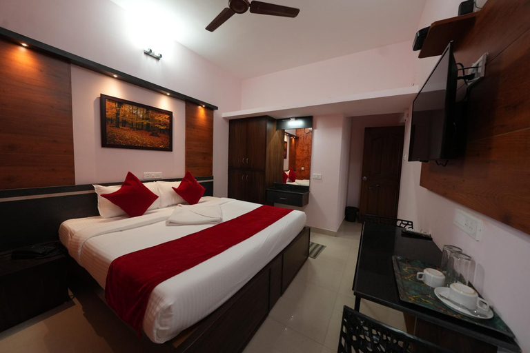 Bedroom 4, Hotel Jothi Grand, Coimbatore