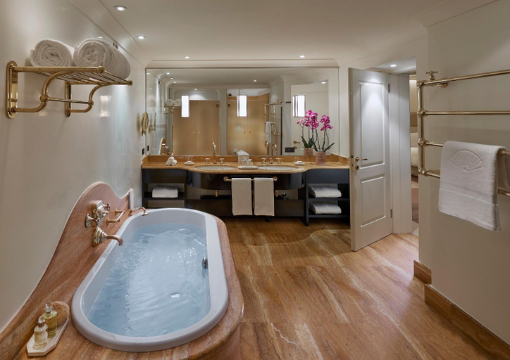 Bathroom 5, Mandarin Oriental, Lago di Como, Como