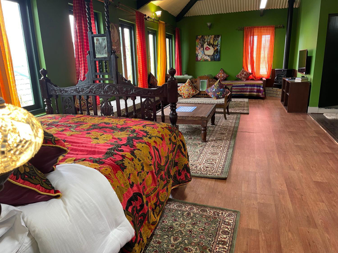 Bedroom 2, Habba Kadal Heritage Hub, The Nilgiris