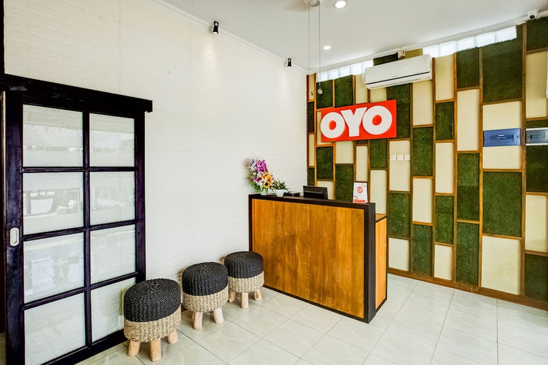 Others 4, Capital O 3461 Mystays, Blora