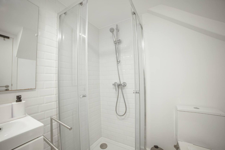 Bathroom 2, Lapa Cozy by Hosty, Porto