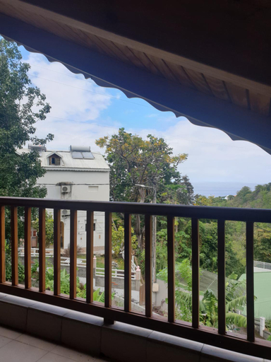 Others 3, APPARTEMENT vue SUR MER, Bouillante