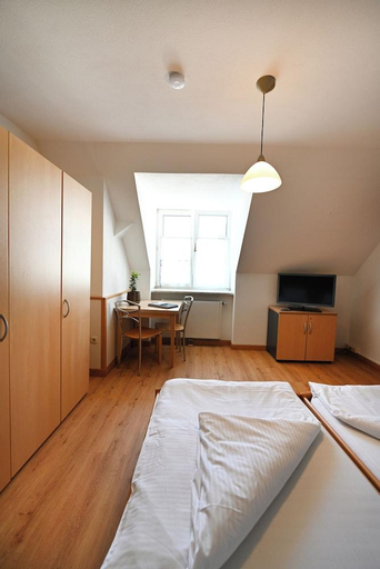 Bedroom 4, Gasthaus Landbrecht, Freising