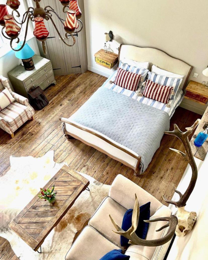 Others 2, The Lodge at Blue Door Barns, East Sussex