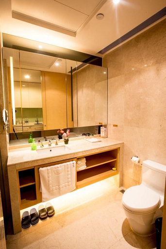 Bathroom 4, Guangzhou Xing Yi International Apartment - Poly World Branch , Guangzhou