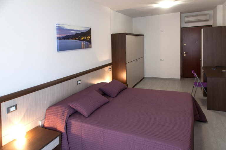 Others 4, Locanda Brezza Marina camera quadrupla, Savona