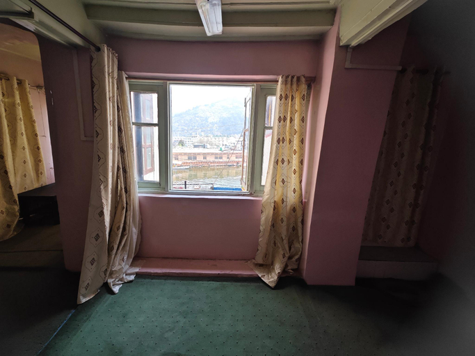 Others 2, Lake Boulevard Guest House, Srinagar