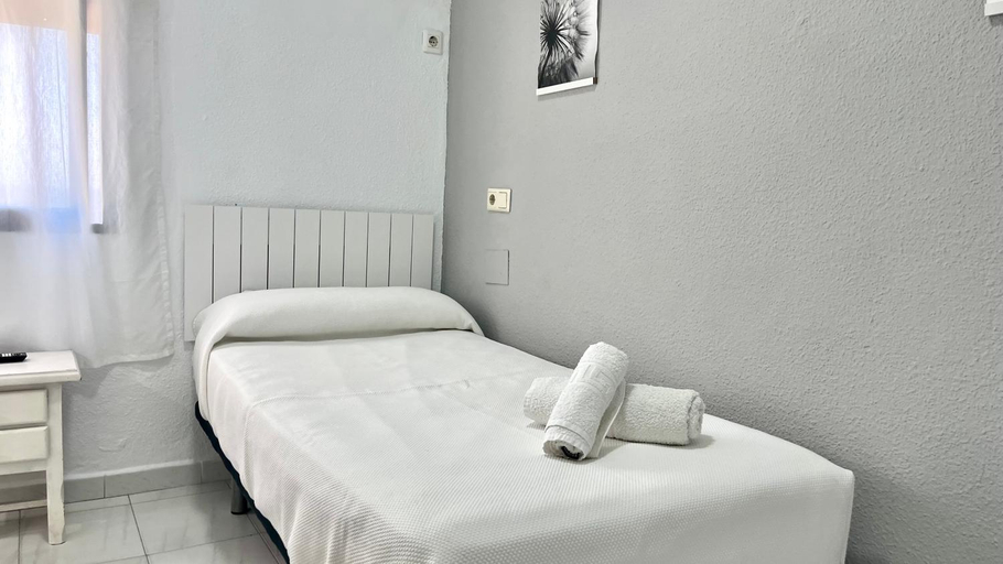 Others 4, Hostal Carlos III, Córdoba