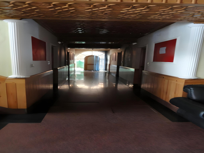 Others 4, Hotel Snow Palace, Srinagar
