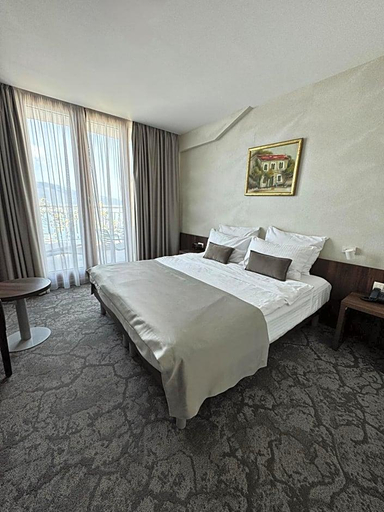 Bedroom 2, Hotel Pine